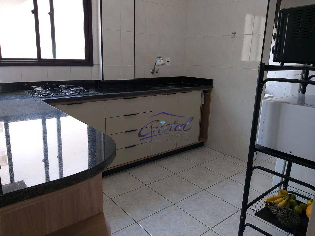 Apartamento à venda com 2 quartos, 70m² - Foto 6