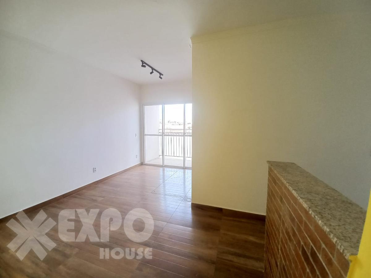 Apartamento à venda com 2 quartos, 56m² - Foto 4