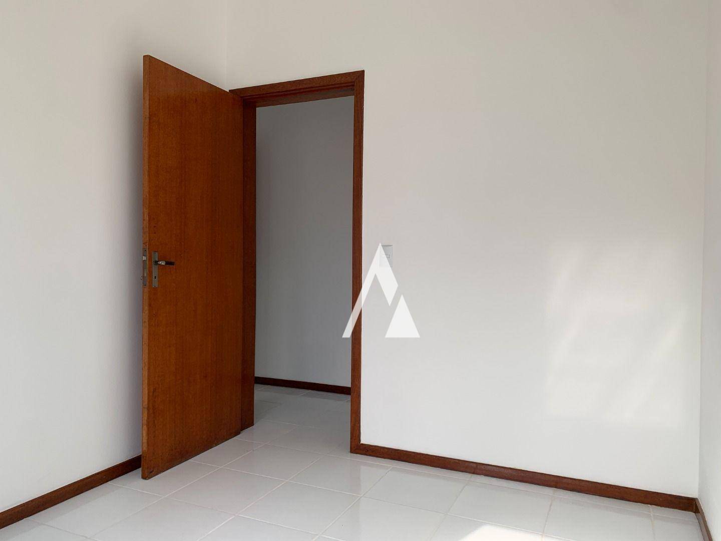 Apartamento à venda com 3 quartos, 93m² - Foto 17