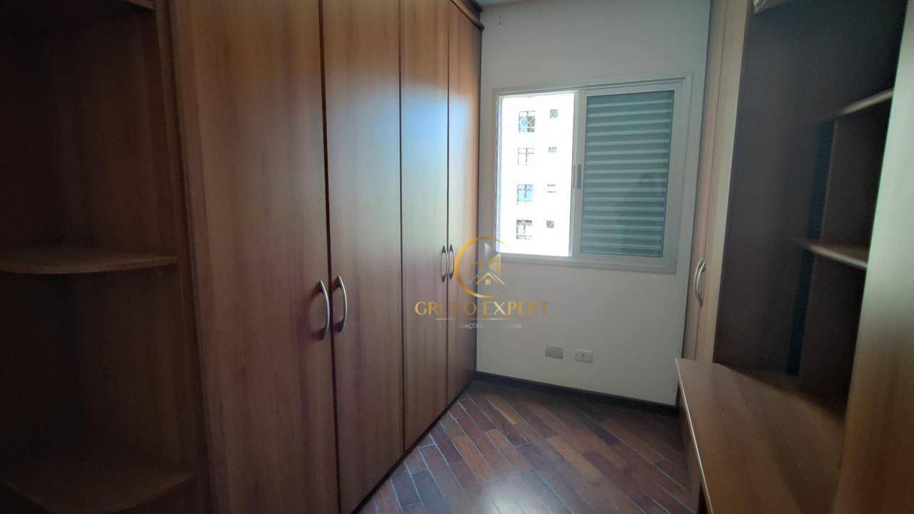 Apartamento à venda com 3 quartos, 73m² - Foto 11