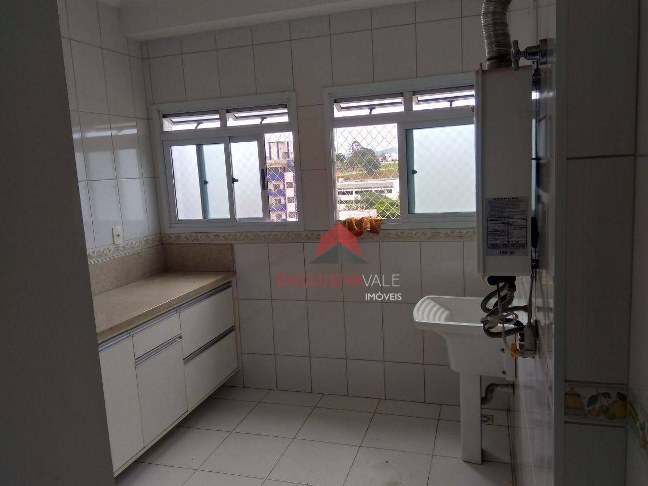 Apartamento à venda com 3 quartos, 125m² - Foto 10
