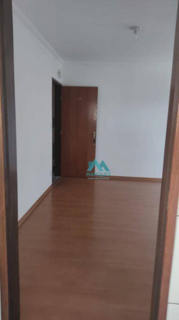 Apartamento à venda com 2 quartos, 56m² - Foto 11