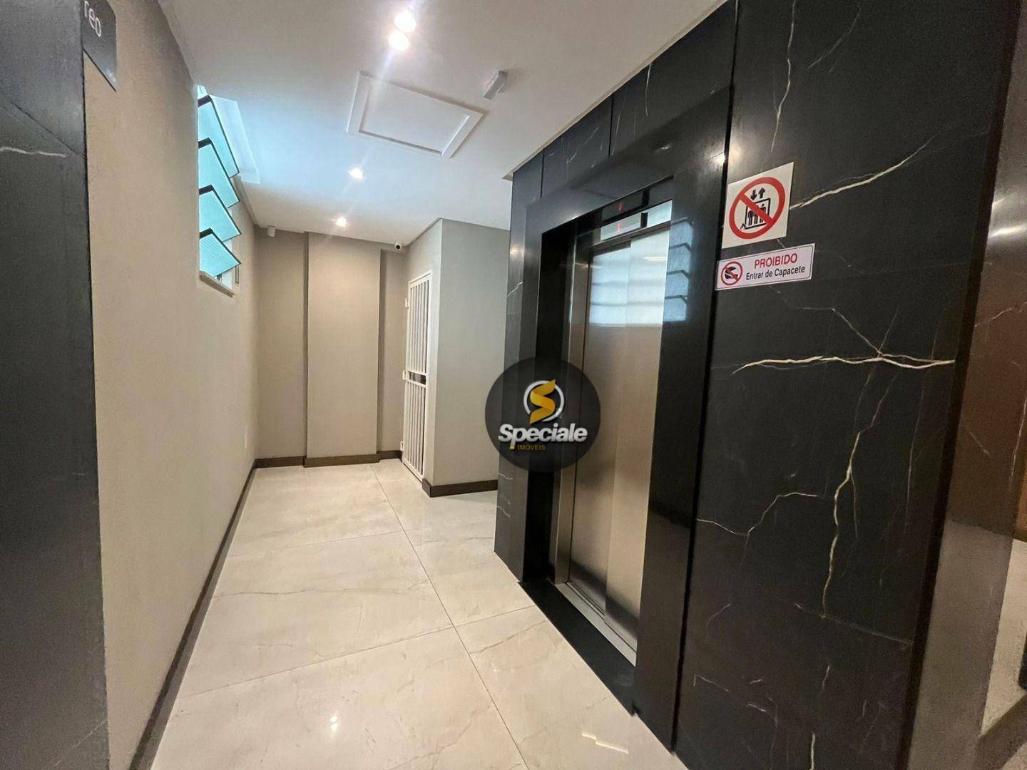 Apartamento à venda com 2 quartos, 130m² - Foto 3