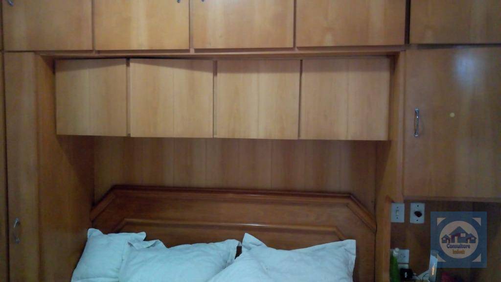 Apartamento à venda com 2 quartos, 77m² - Foto 10