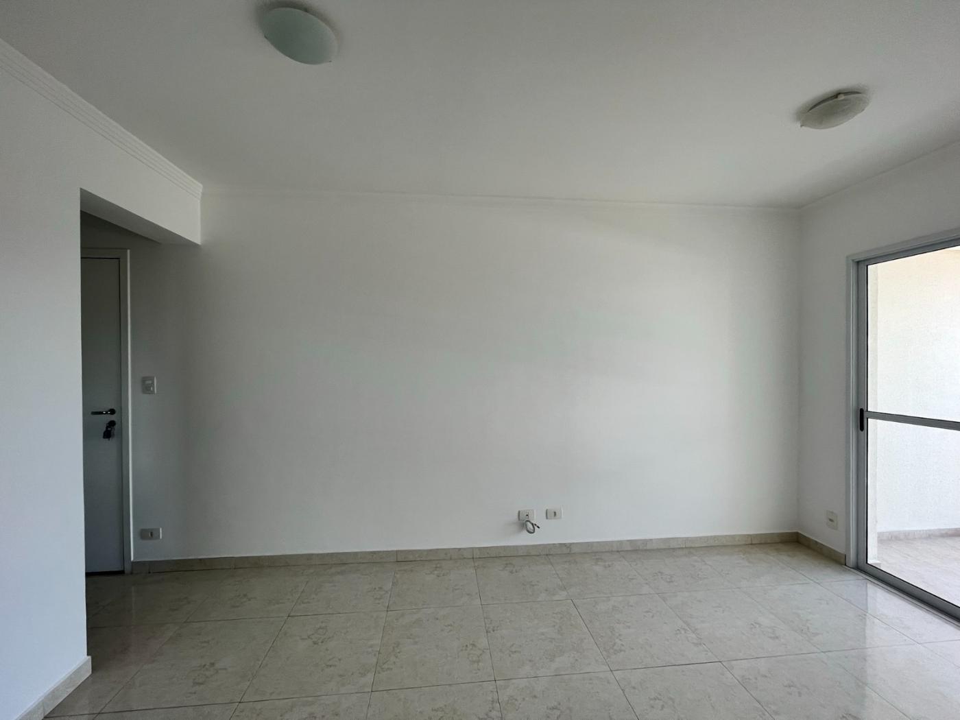 Apartamento para alugar com 2 quartos, 60m² - Foto 8