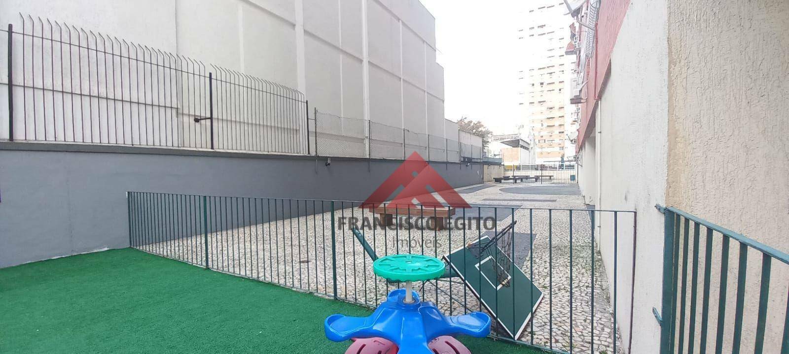 Apartamento à venda com 3 quartos, 140m² - Foto 21