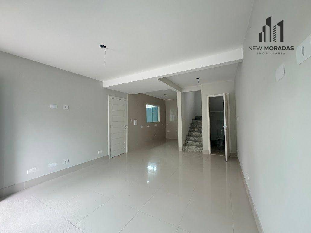 Sobrado à venda com 3 quartos, 180m² - Foto 2