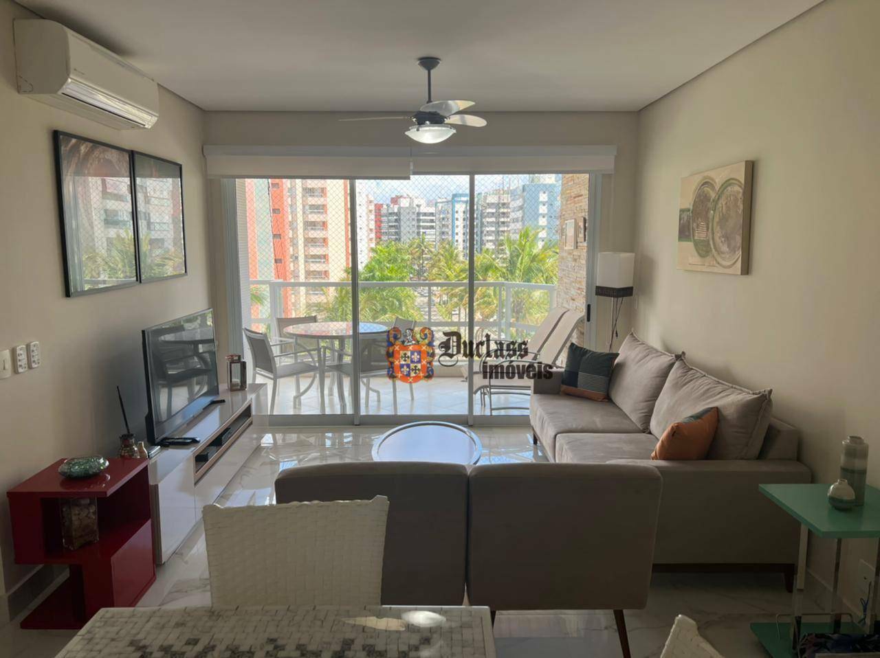 Apartamento à venda com 2 quartos, 92m² - Foto 1