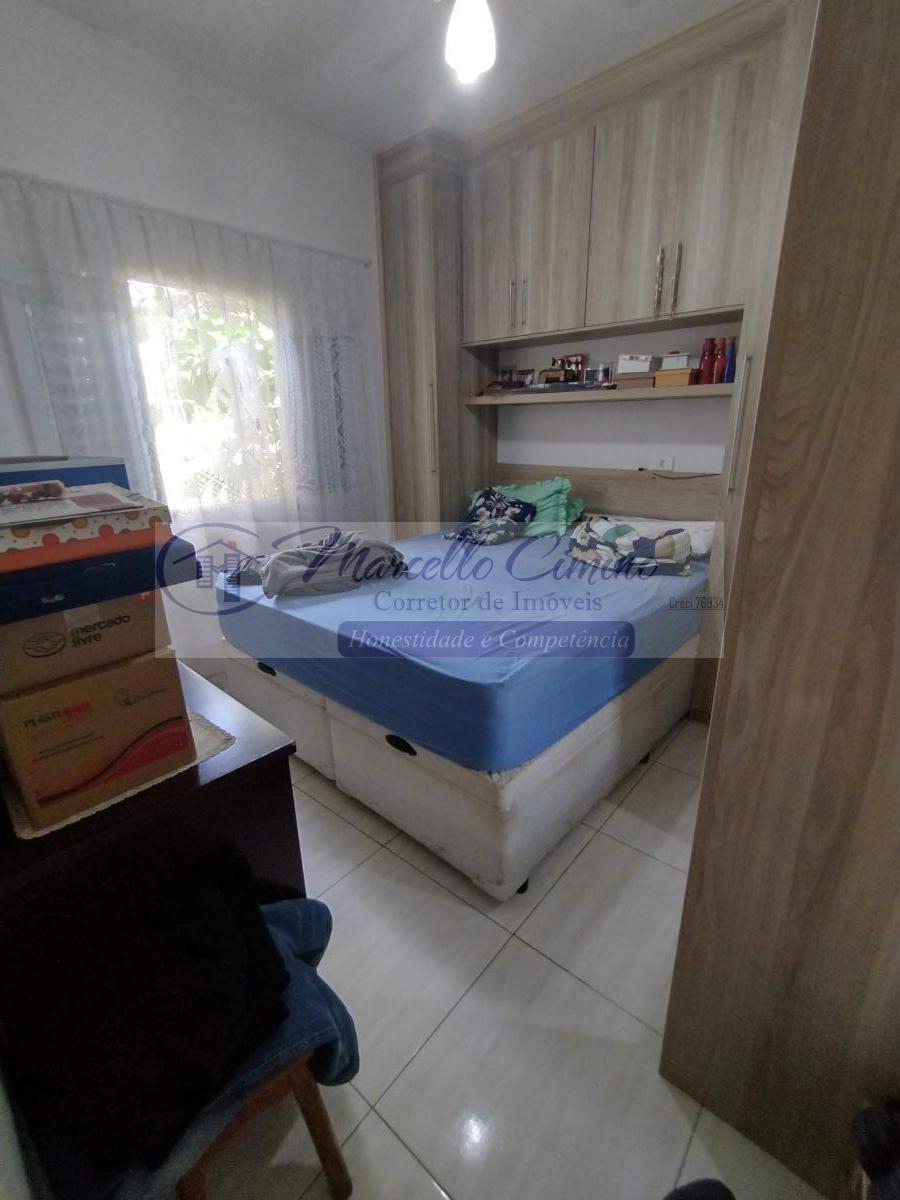 Casa à venda com 3 quartos, 200m² - Foto 37