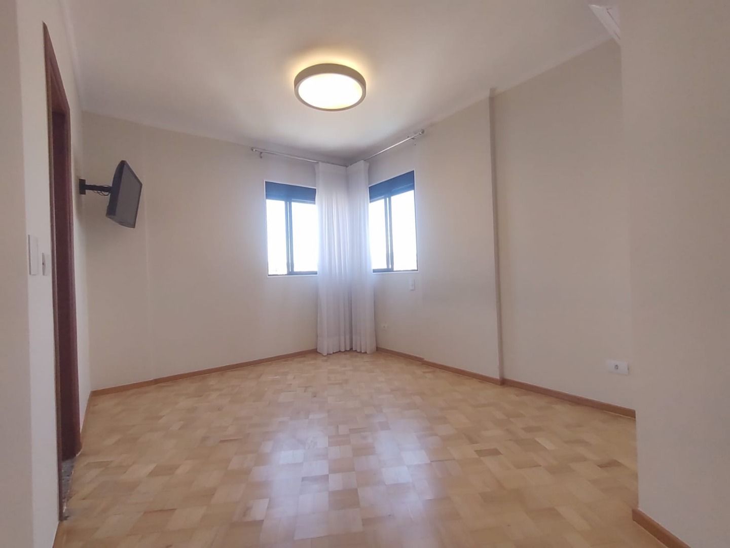 Apartamento à venda com 2 quartos, 98m² - Foto 16