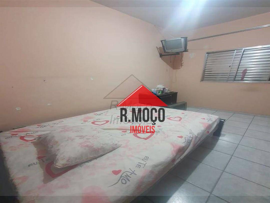 Sobrado à venda com 2 quartos, 300m² - Foto 14