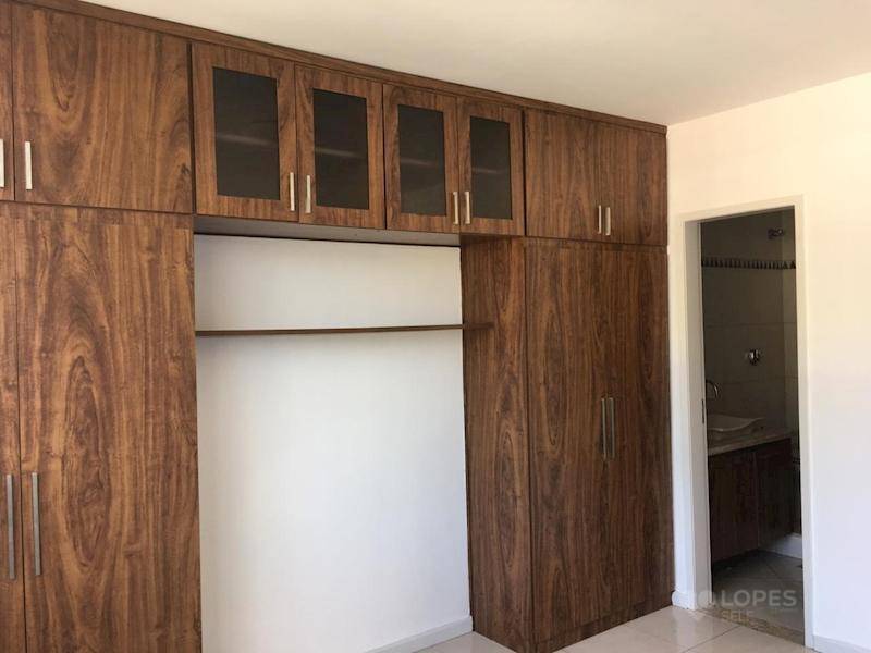 Apartamento à venda com 3 quartos, 87m² - Foto 4