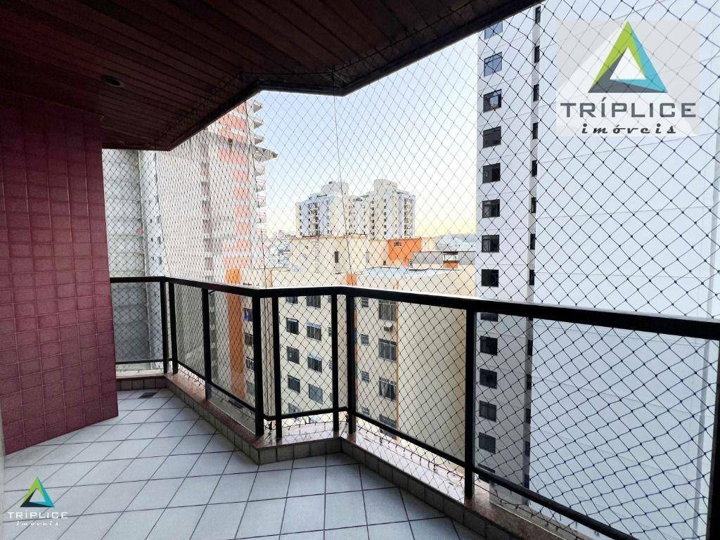 Apartamento à venda com 3 quartos, 153m² - Foto 3