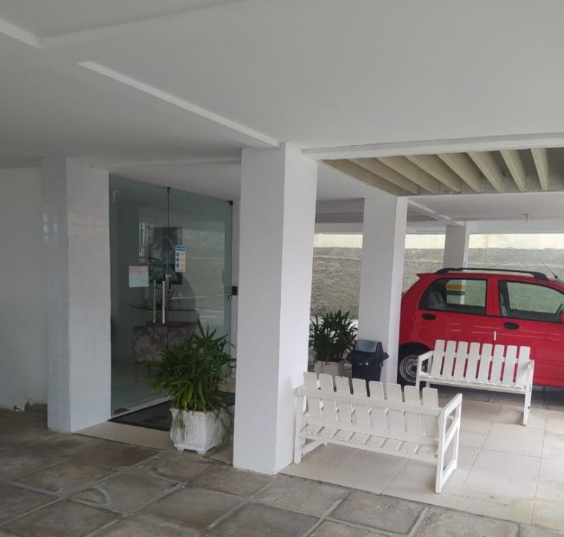 Apartamento à venda com 3 quartos, 72m² - Foto 2