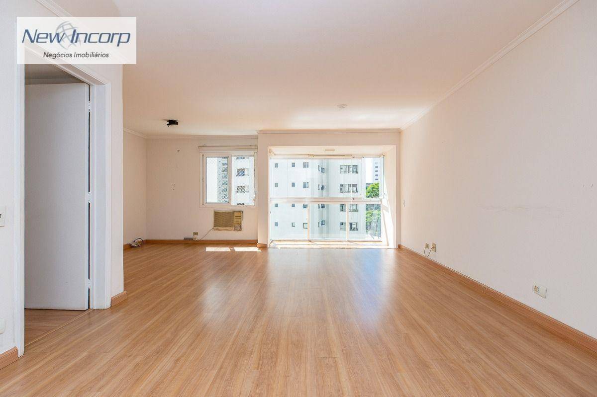 Apartamento à venda com 3 quartos, 95m² - Foto 1