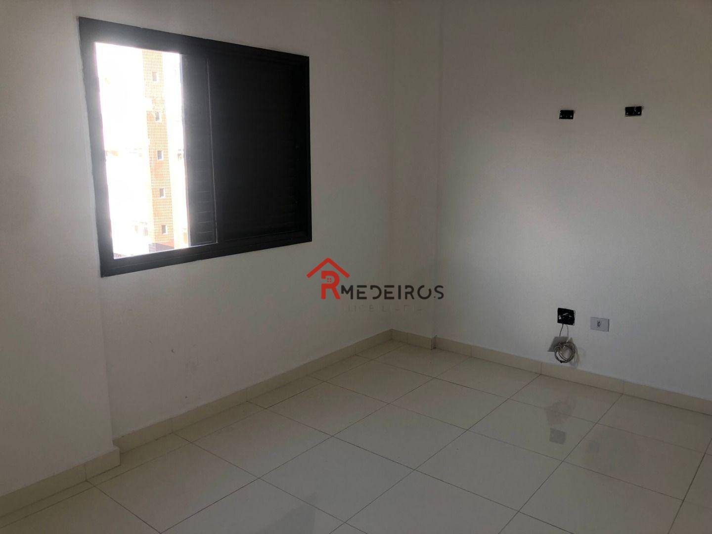 Apartamento à venda com 3 quartos, 138m² - Foto 12