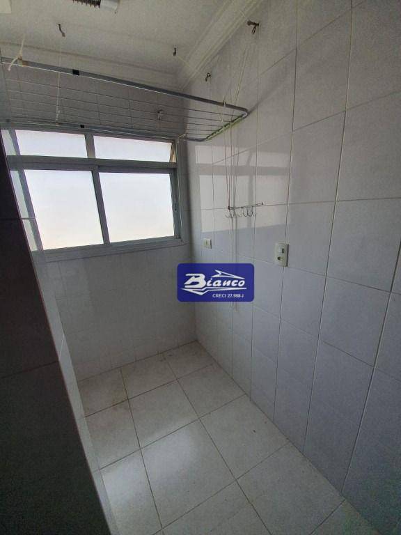 Apartamento à venda com 2 quartos, 60m² - Foto 8