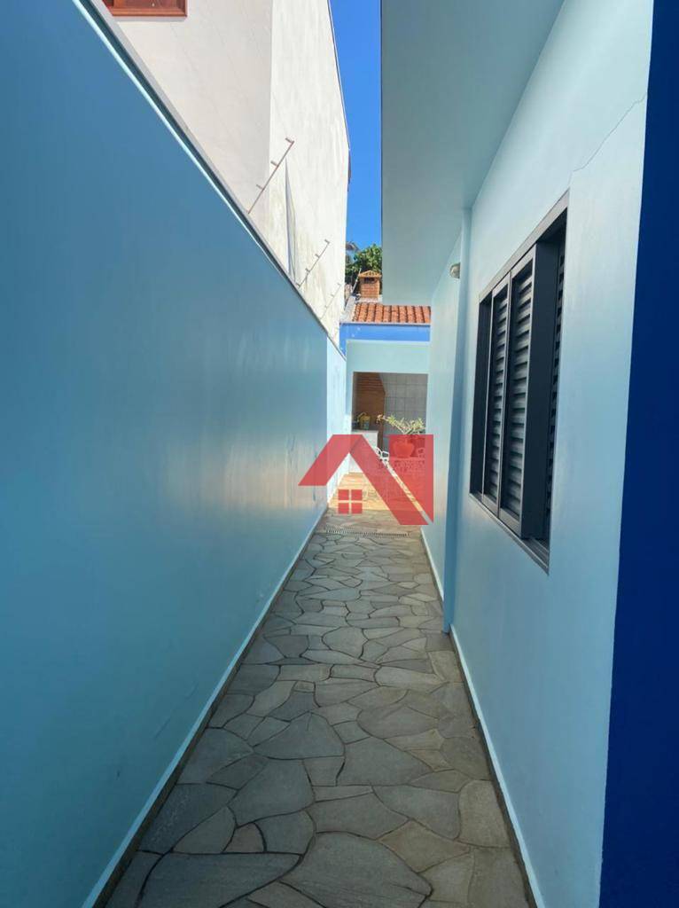 Sobrado à venda com 3 quartos, 220m² - Foto 18