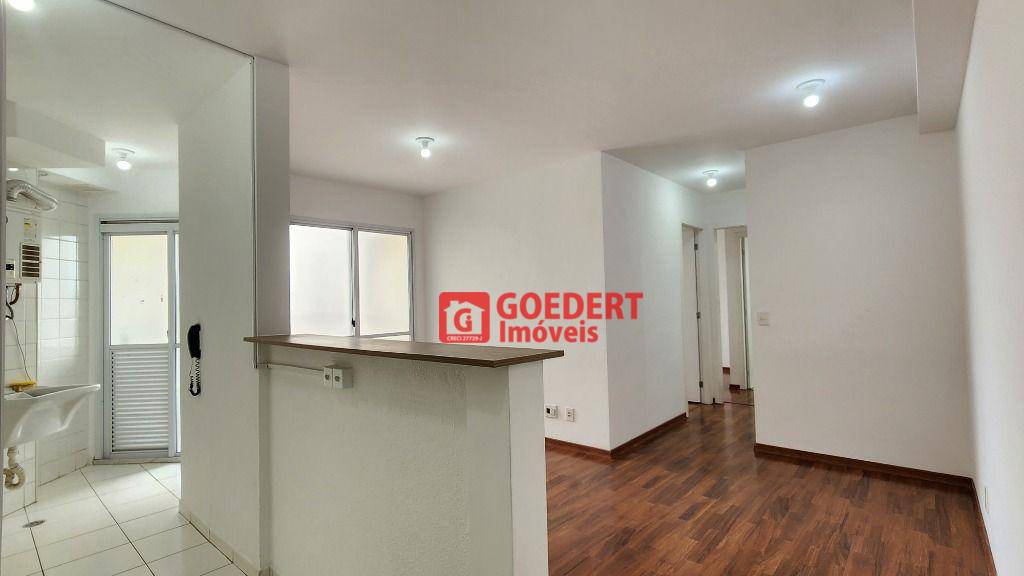 Apartamento à venda com 2 quartos, 55m² - Foto 2