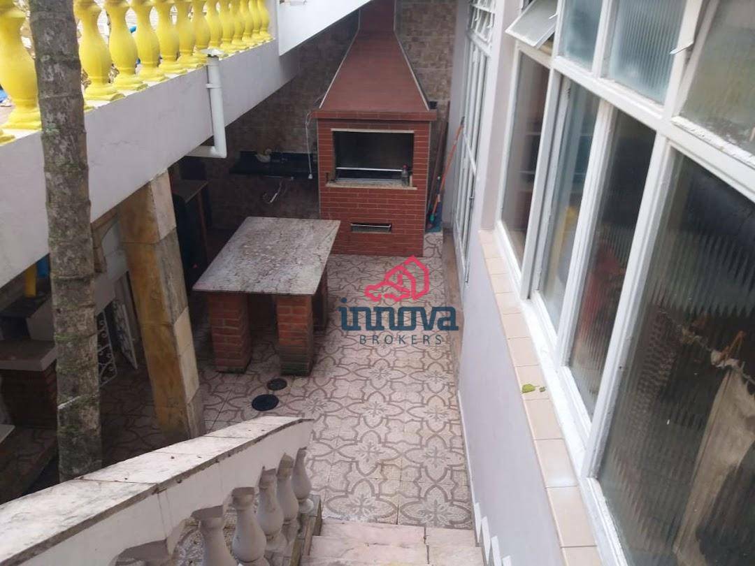 Sobrado à venda com 3 quartos, 315m² - Foto 13