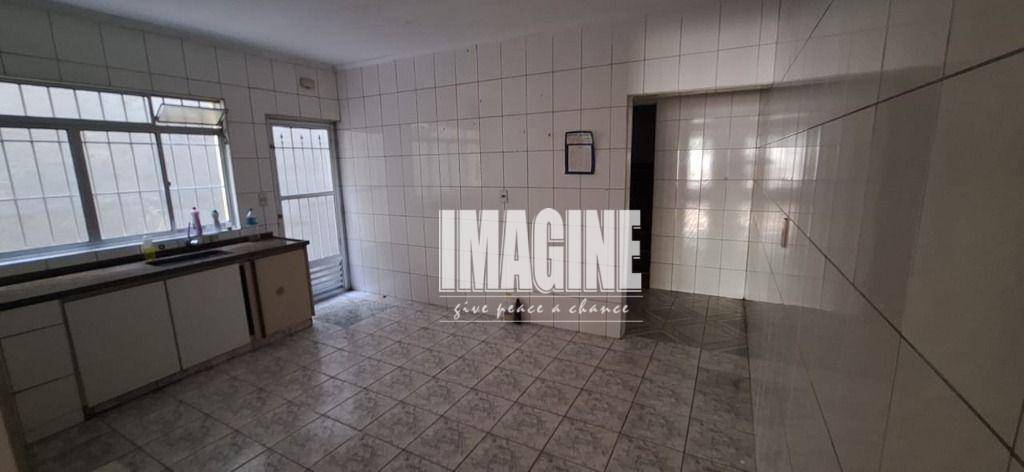 Sobrado à venda com 3 quartos, 166m² - Foto 6