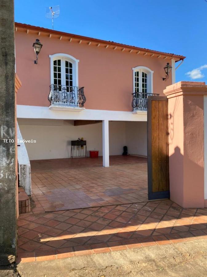 Casa à venda com 3 quartos, 300m² - Foto 5