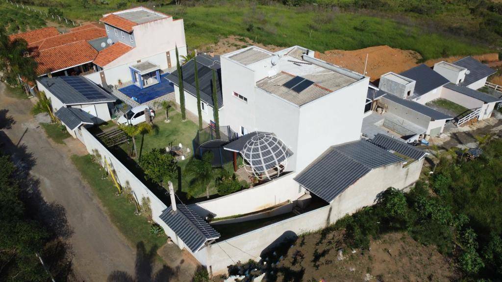 Casa, 3 quartos, 844 m² - Foto 1