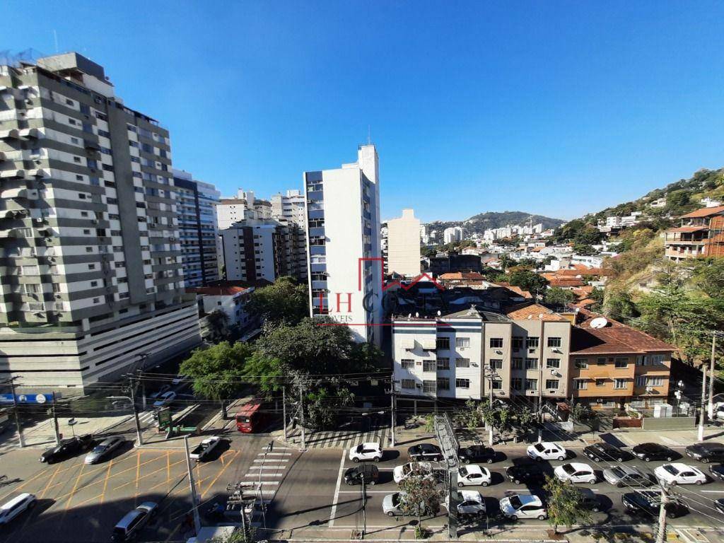 Apartamento à venda com 3 quartos, 110m² - Foto 6