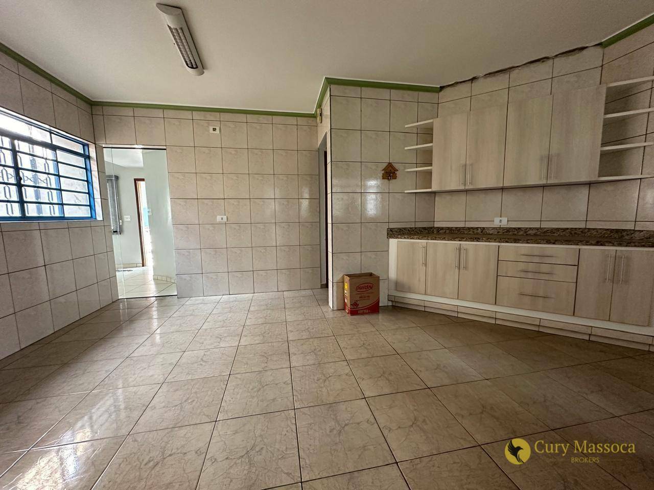 Casa à venda com 3 quartos, 80m² - Foto 1