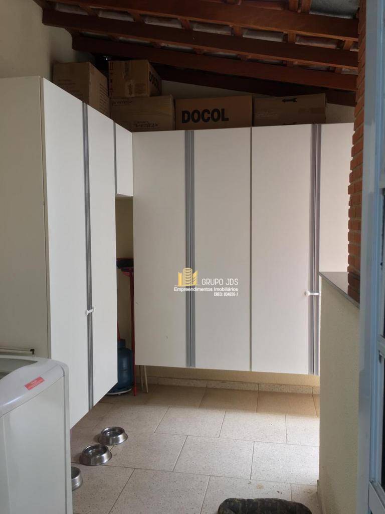 Casa à venda com 3 quartos, 98m² - Foto 16