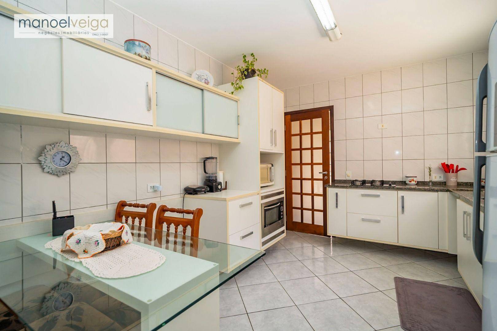 Sobrado à venda com 3 quartos, 189m² - Foto 6