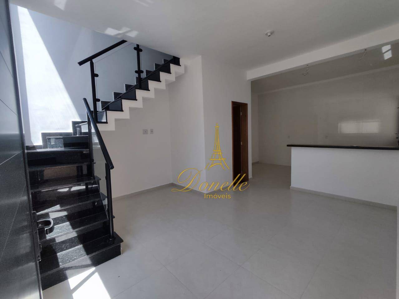 Casa à venda com 2 quartos, 72m² - Foto 5