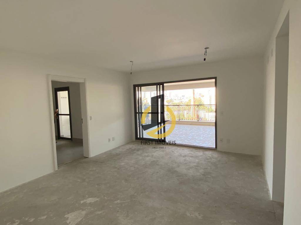 Apartamento à venda com 3 quartos, 147m² - Foto 2