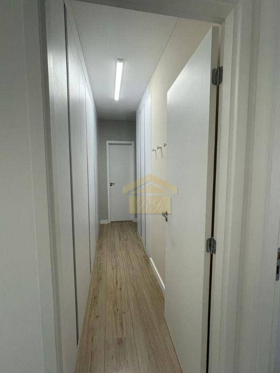 Apartamento à venda com 3 quartos, 122m² - Foto 11