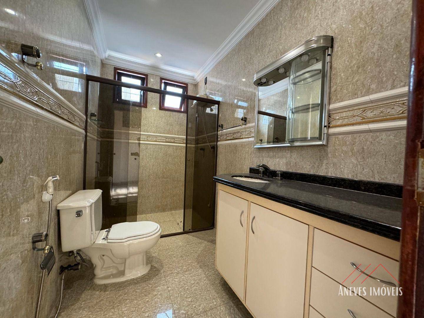 Casa de Condomínio para alugar com 4 quartos, 10m² - Foto 27