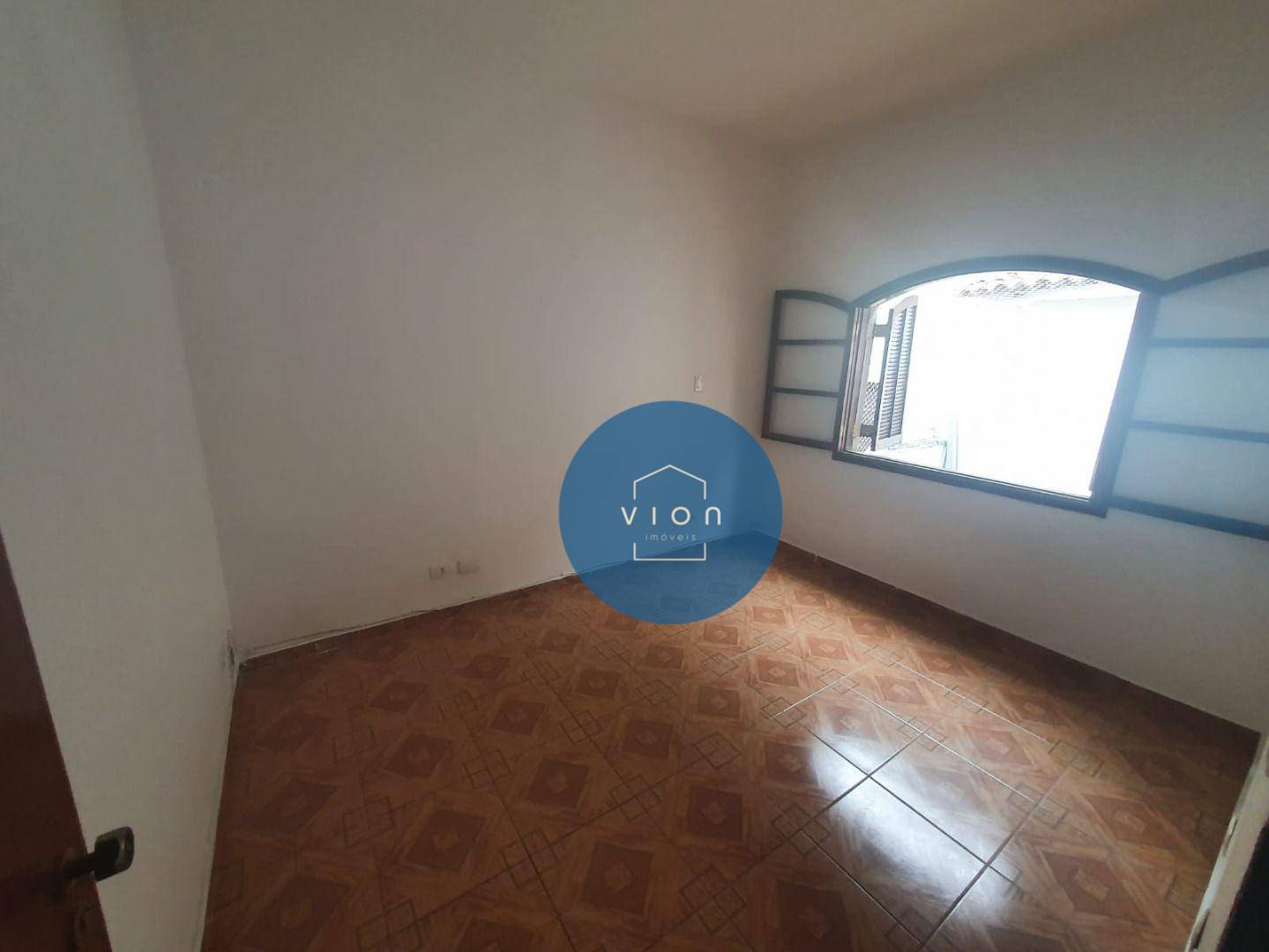 Casa à venda com 4 quartos, 180m² - Foto 26