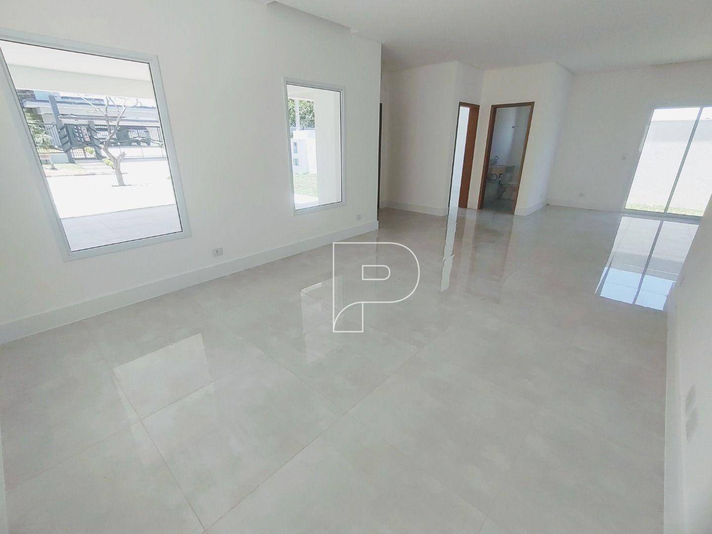 Casa de Condomínio à venda com 3 quartos, 260m² - Foto 4