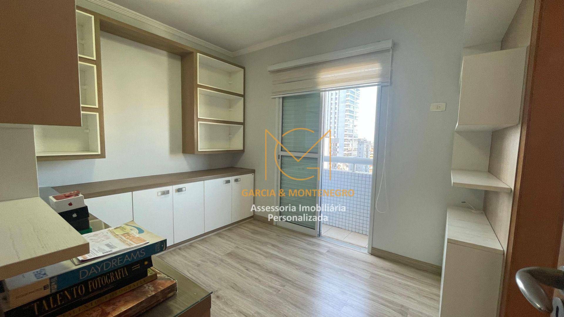 Apartamento para alugar com 3 quartos, 130m² - Foto 10