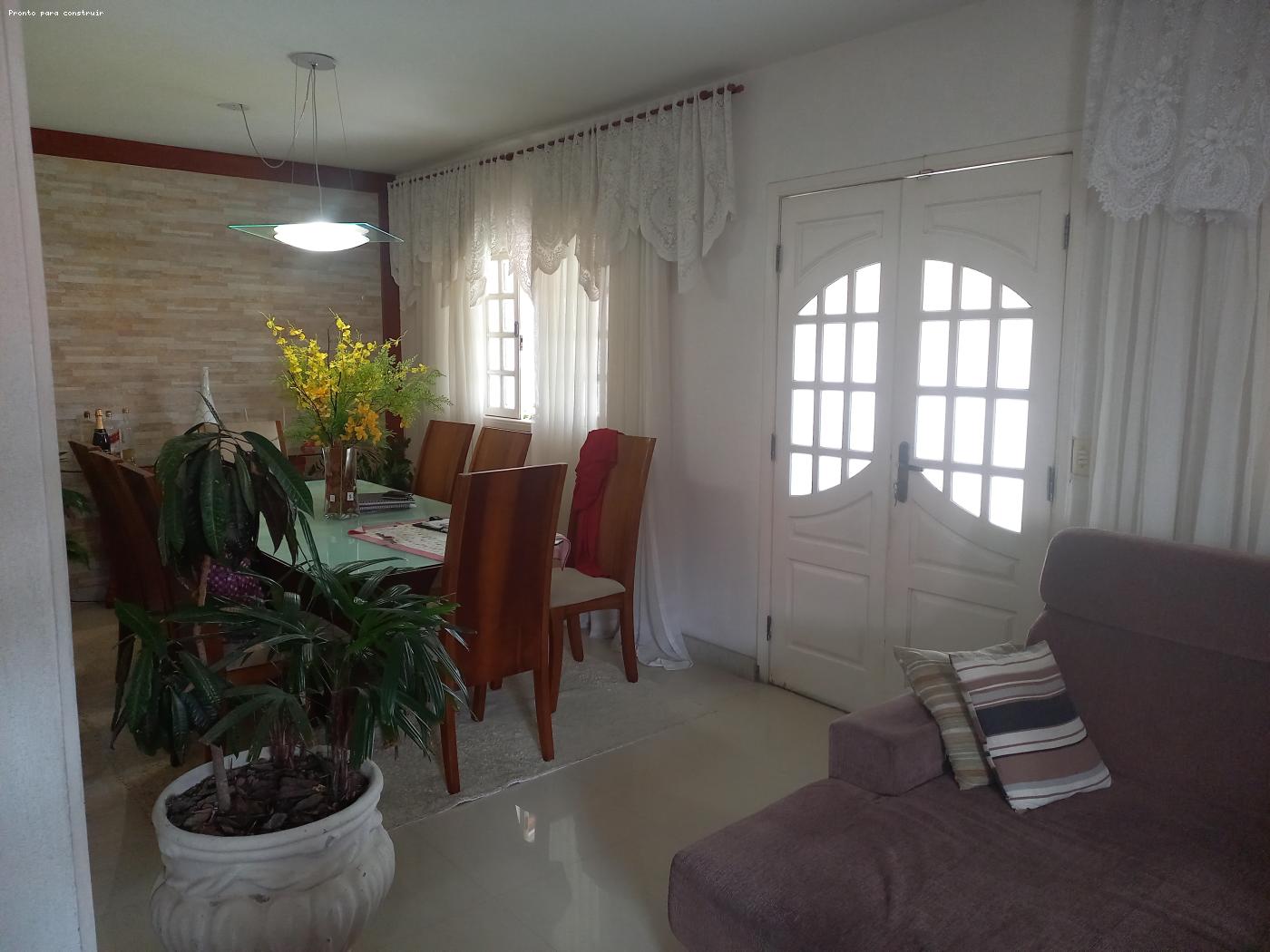 Casa à venda com 4 quartos, 360m² - Foto 16