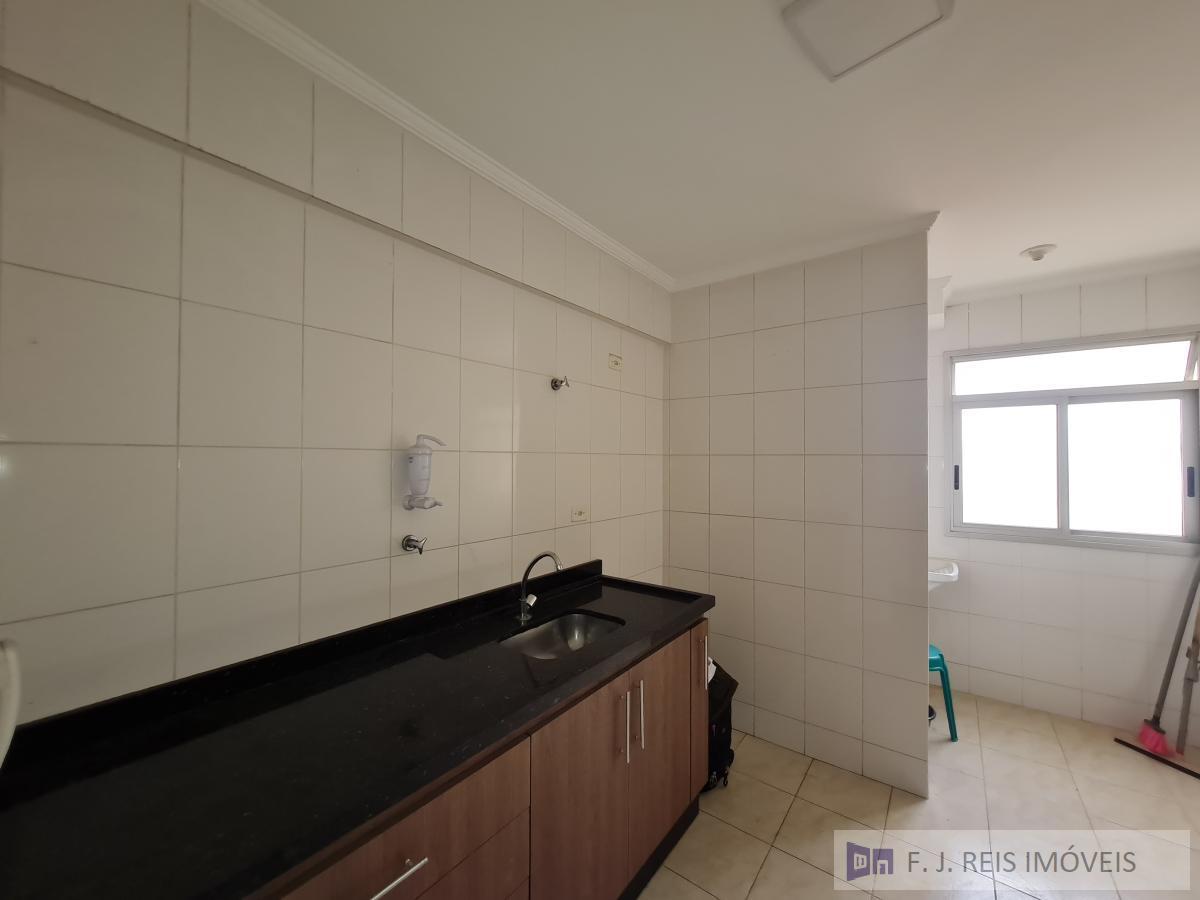 Apartamento para alugar com 2 quartos, 55m² - Foto 7