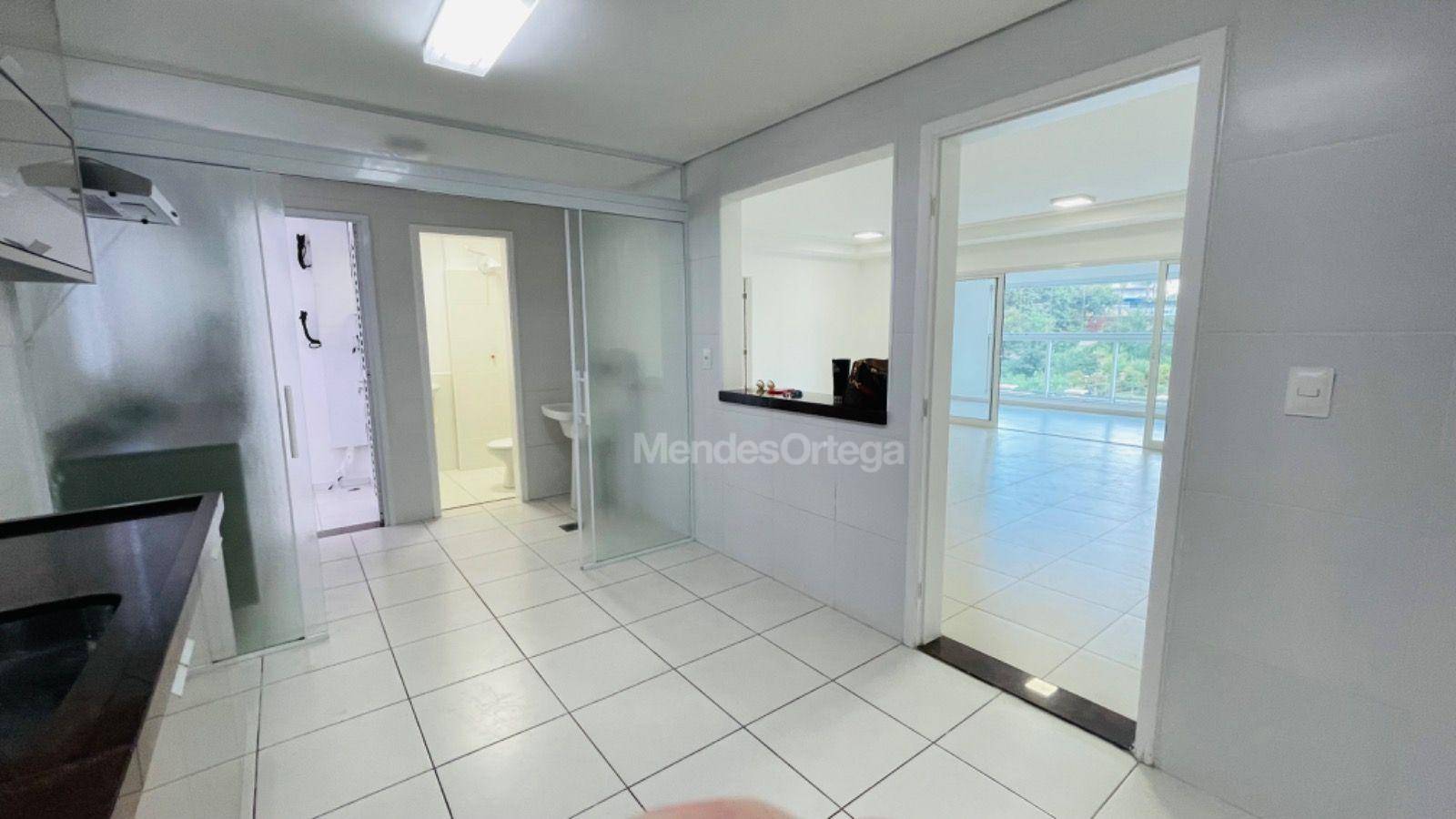 Apartamento à venda com 3 quartos, 151m² - Foto 14