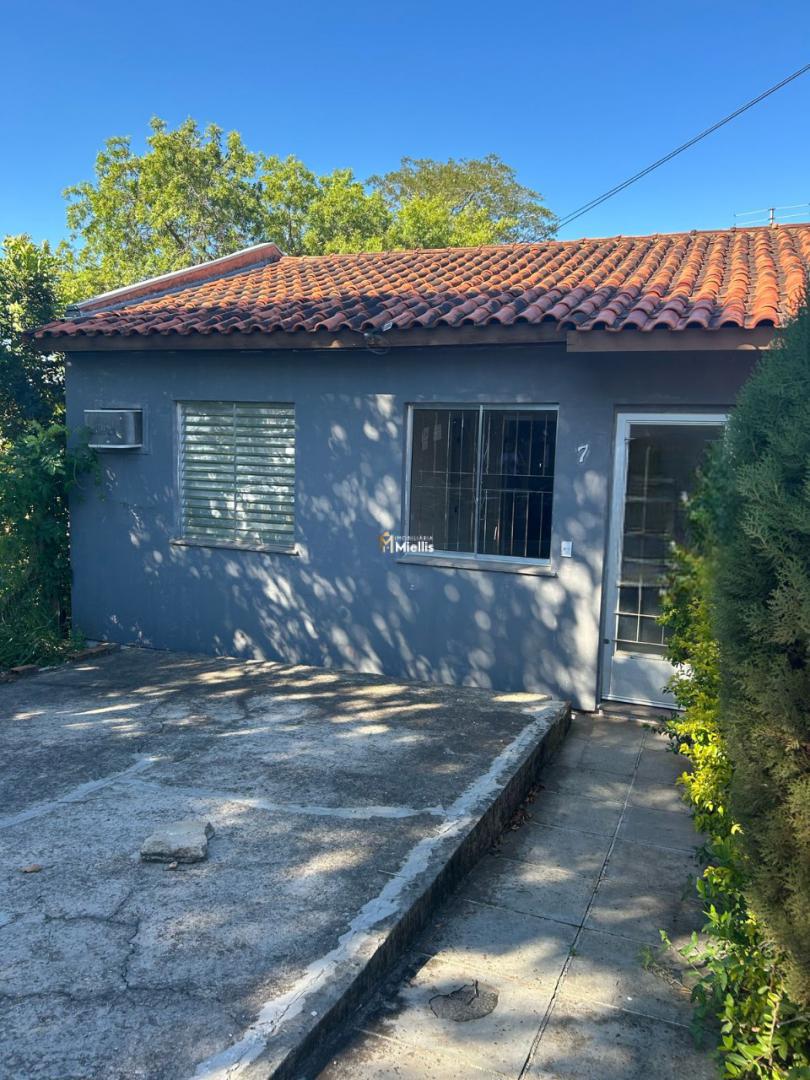 Casa de Condomínio à venda com 2 quartos, 45m² - Foto 1