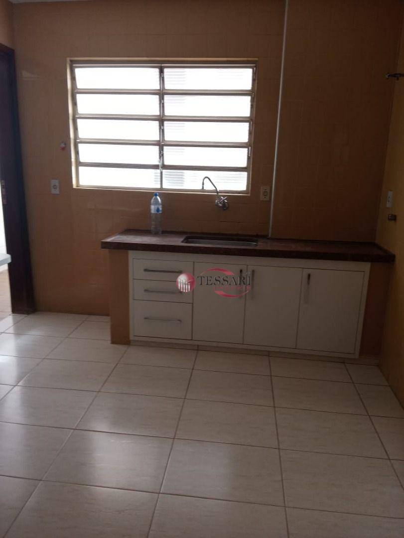 Apartamento para alugar com 2 quartos, 100m² - Foto 10