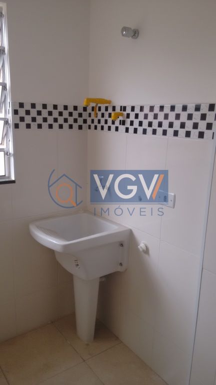 Apartamento à venda com 2 quartos, 40m² - Foto 8