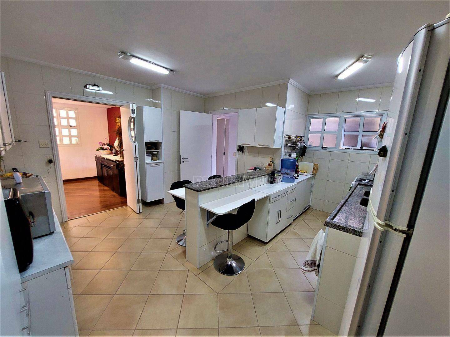 Casa de Condomínio à venda com 4 quartos, 306m² - Foto 19