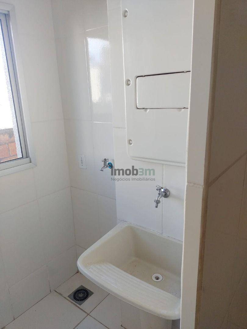 Apartamento à venda com 2 quartos, 48m² - Foto 4