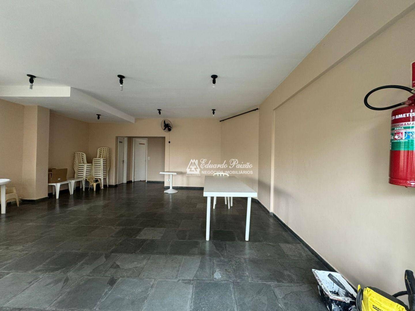 Apartamento à venda e aluguel com 2 quartos, 62m² - Foto 35