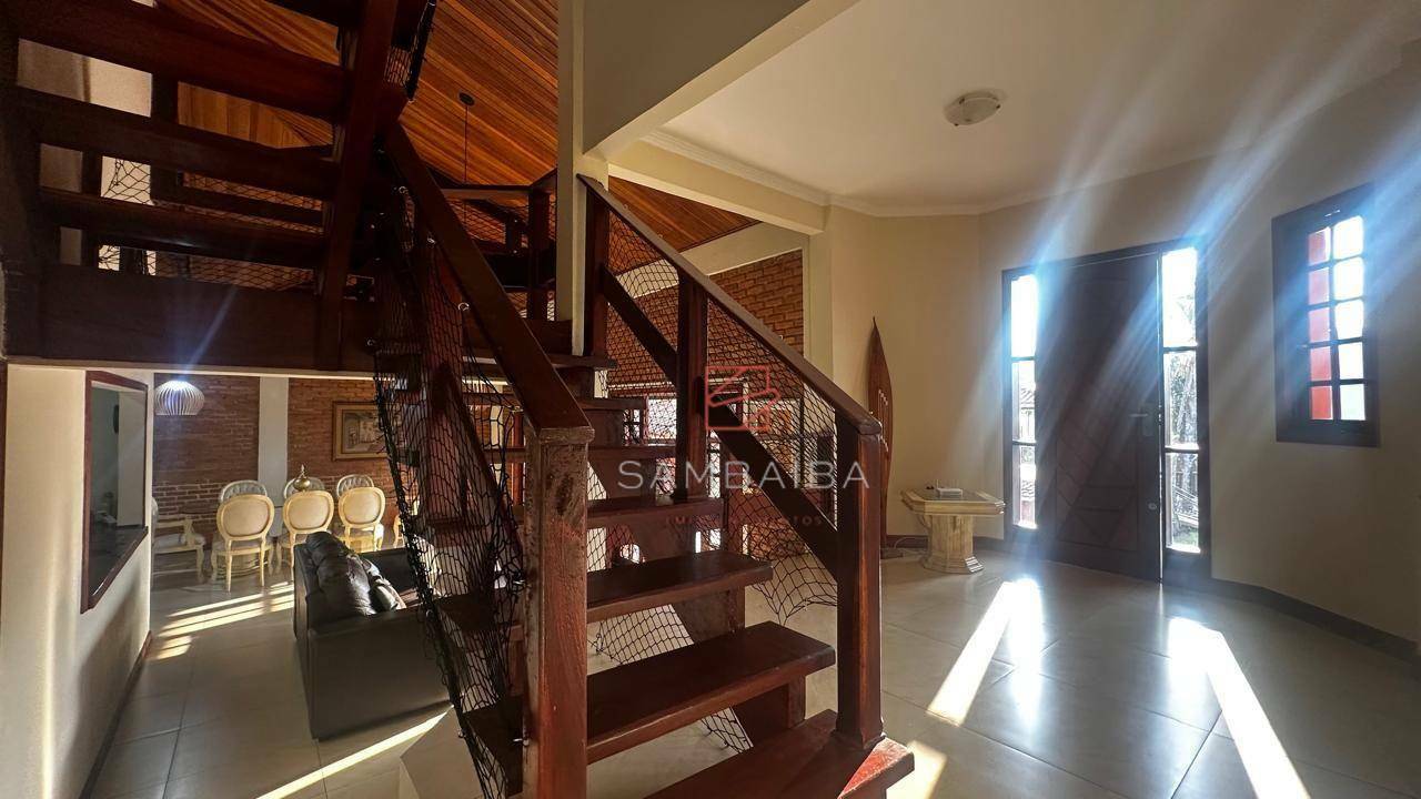 Casa à venda com 4 quartos, 350m² - Foto 15