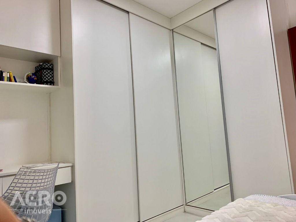 Apartamento à venda com 2 quartos, 74m² - Foto 12