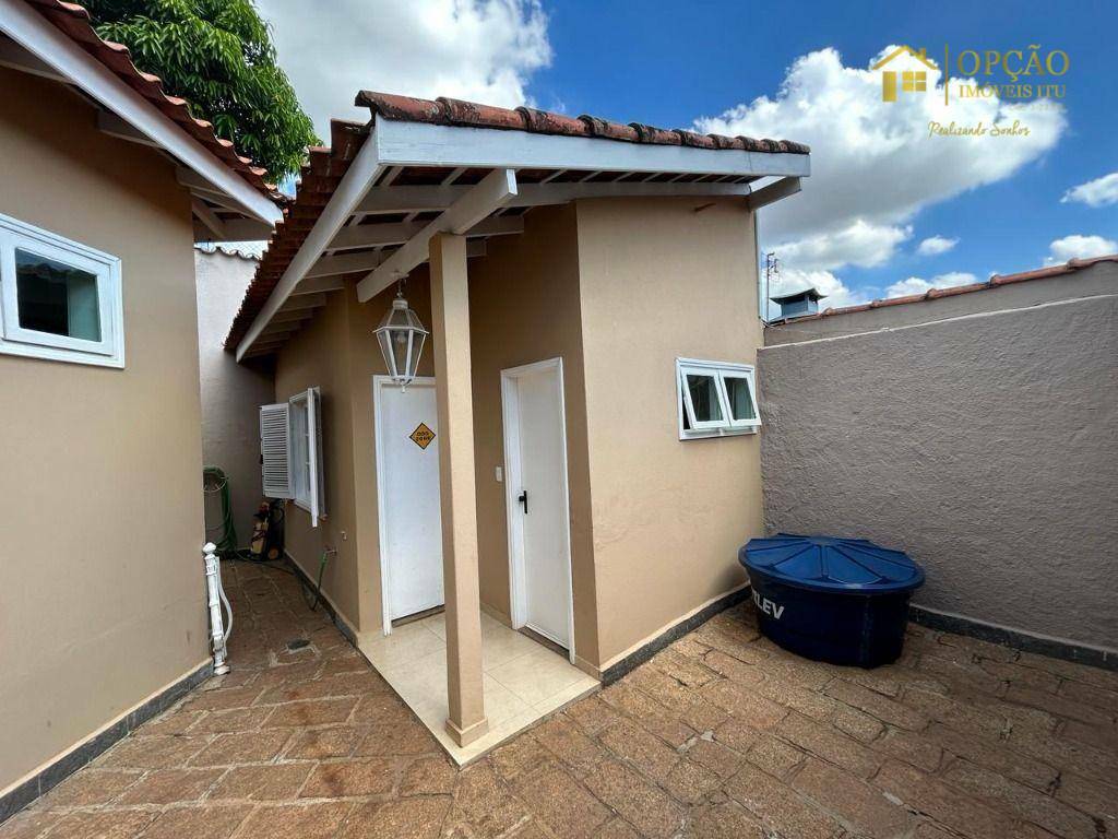 Casa à venda com 3 quartos, 242m² - Foto 20